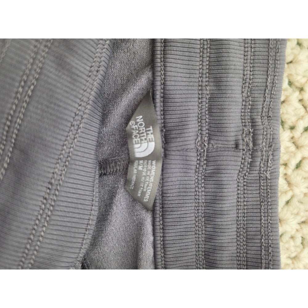 The North Face Aphrodite 2.0 Joggers Womens Medium Gray Excellent Cropped Hiking - Picture 3 of 5